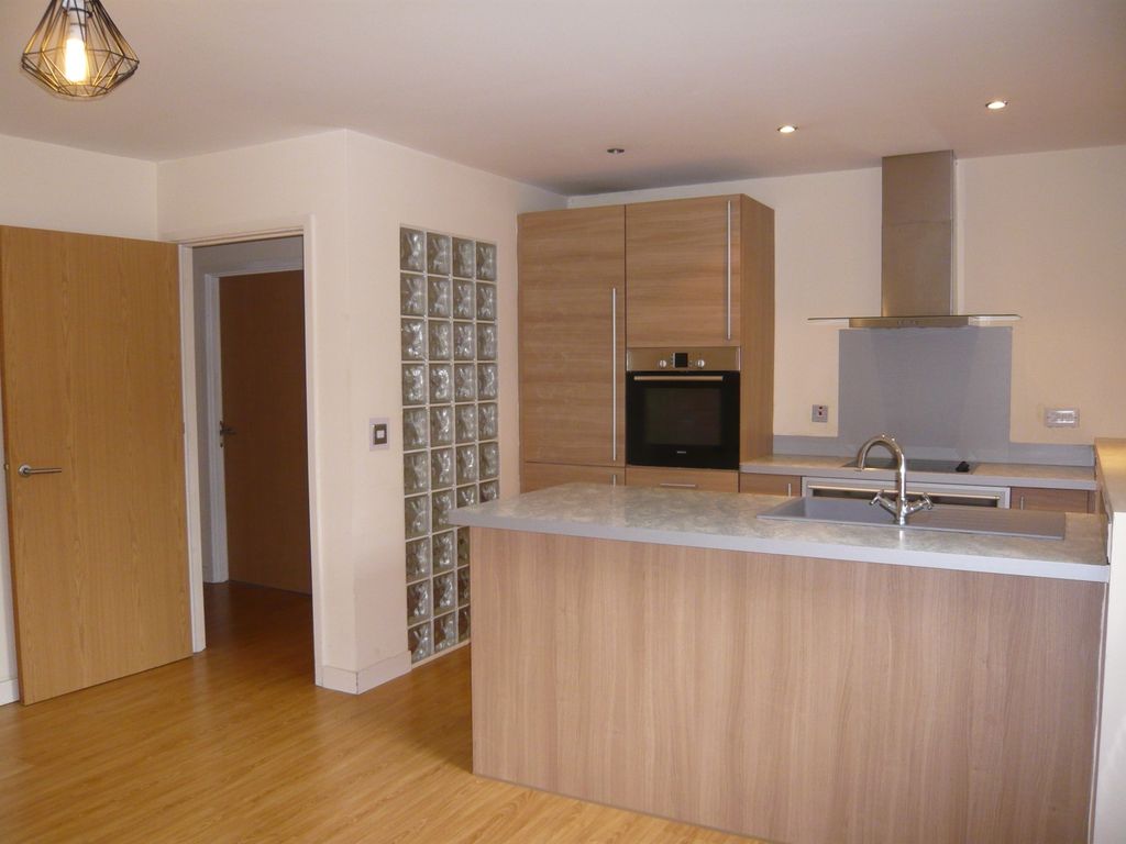 Property photo 3 of 5