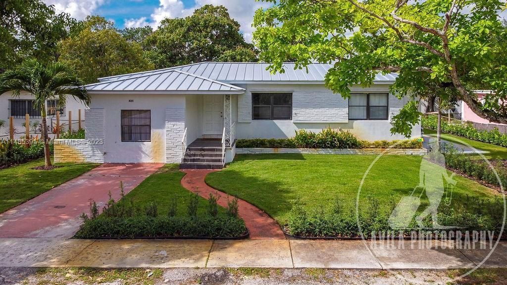 Property photo 1 of 50