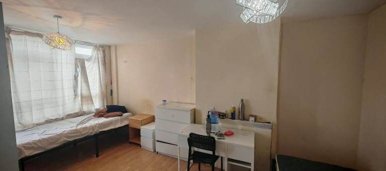 Property photo 1 of 3
