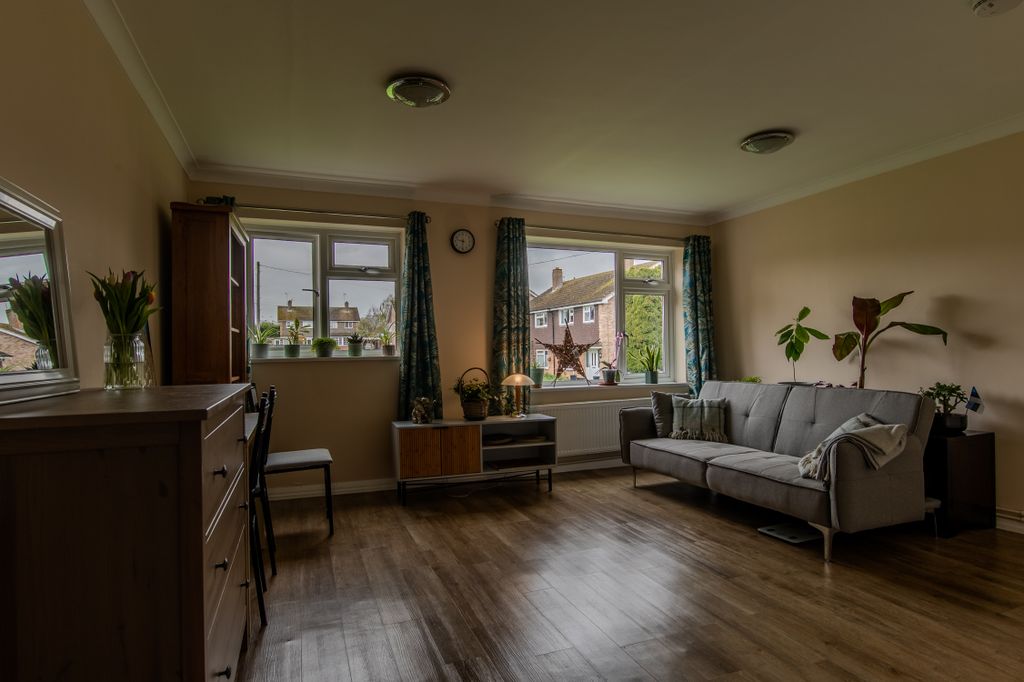 Property photo 2 of 19