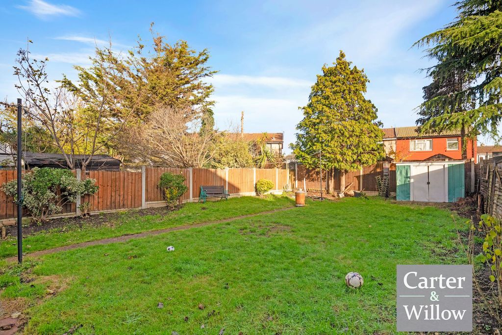 Property photo 3 of 14