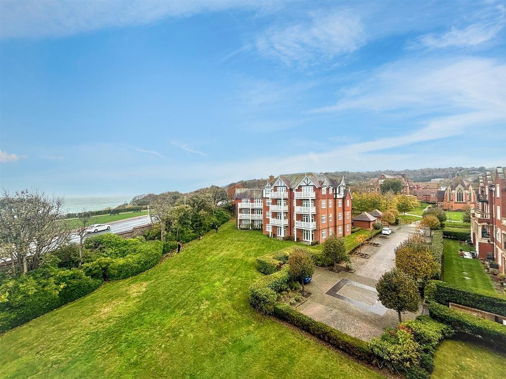 Additional image 15 of 2 bed flat for saleDarley Road, Eastbourne BN20