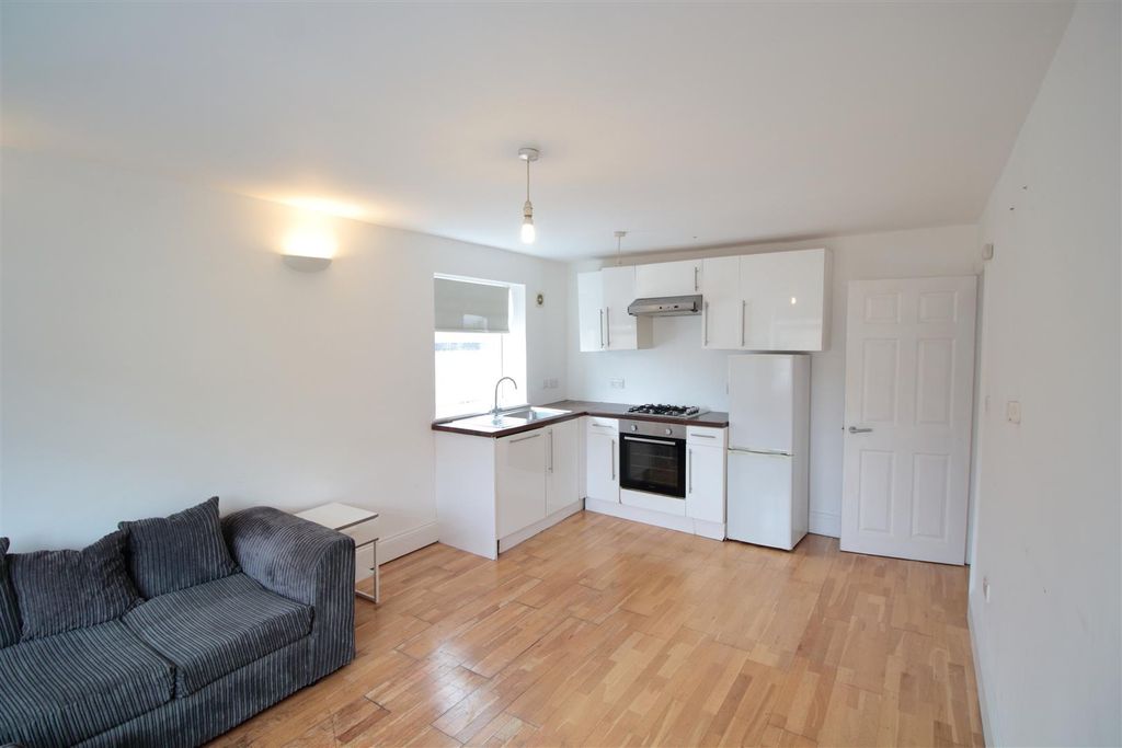 Property photo 1 of 7 Aimg_6867.Jpg