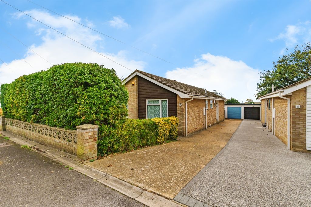 Property photo 1 of 17