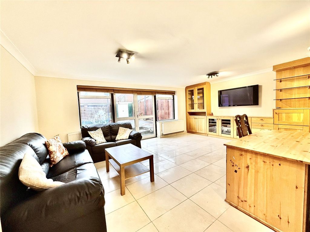 Property photo 2 of 13 Picture No. 07