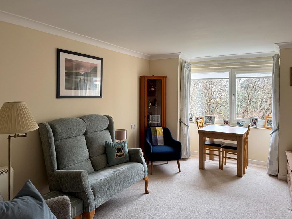 Property photo 3 of 14 Lounge/Dining Room