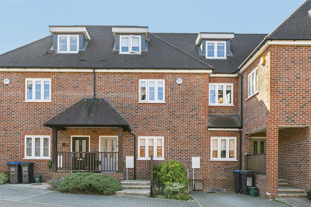 Property photo 1 of 27 4_49981.Jpg