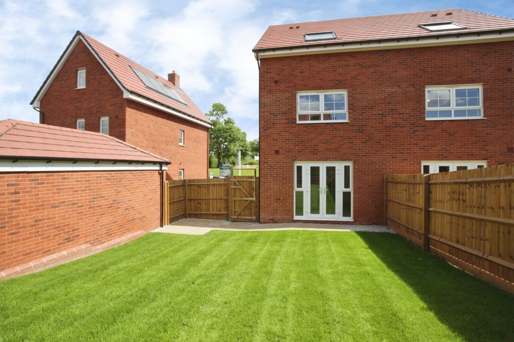 Property photo 2 of 11