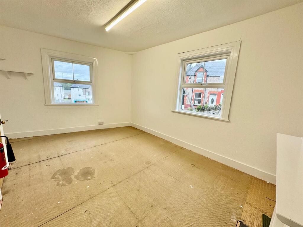 Additional image 17 of 1 bed flat for sale4, Glendower Buildings Church Street, Glan Conwy, Conwy LL28