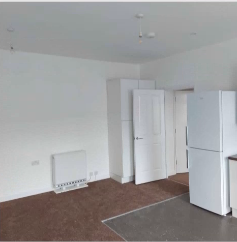 Property photo 2 of 3