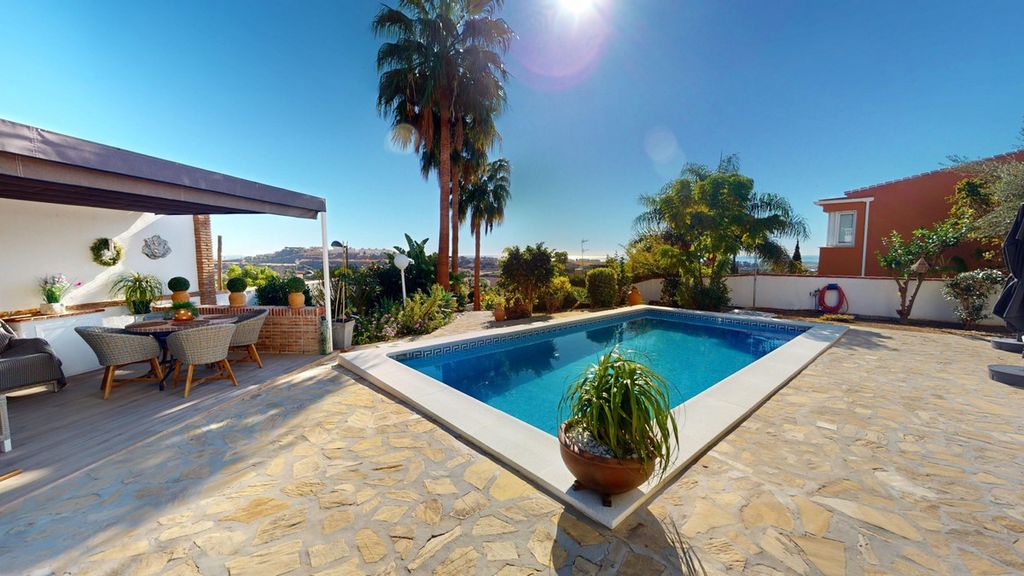 Property photo 3 of 11