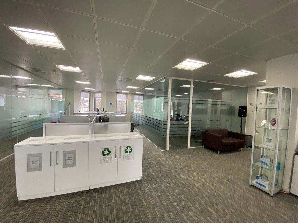 Property photo 3 of 12 Img_9603.Jpg