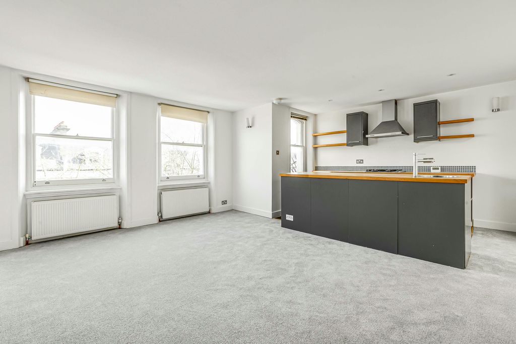 Property photo 2 of 9 Daniel_Watneytff_12_Redcliffe_Gardens4.Jpg