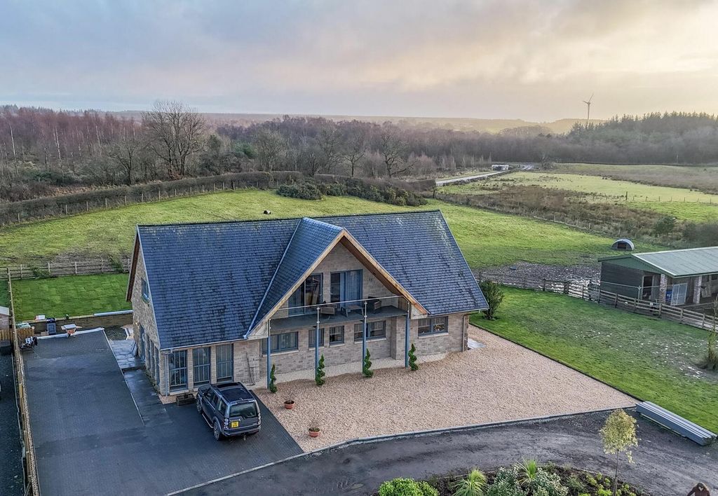 Property photo 2 of 36 Front (Exterior)