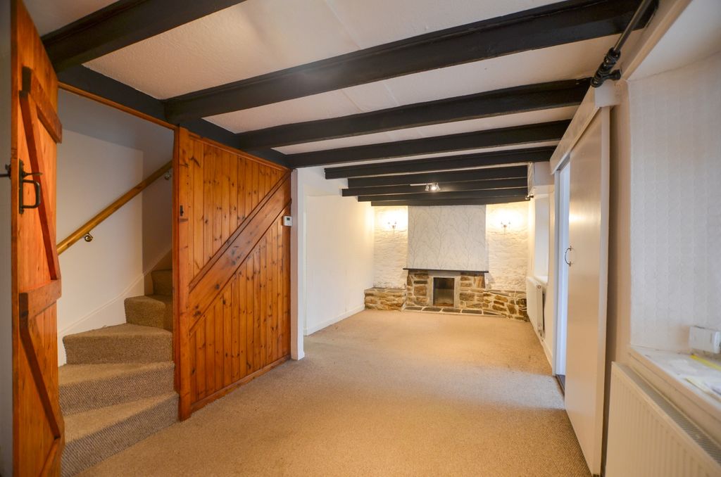 Property photo 2 of 8 _Tps 01208 74182-23