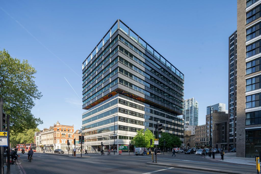 Property photo 2 of 22 External