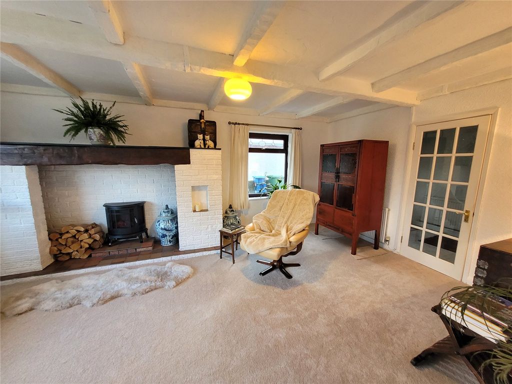 Property photo 3 of 16 Picture No. 18