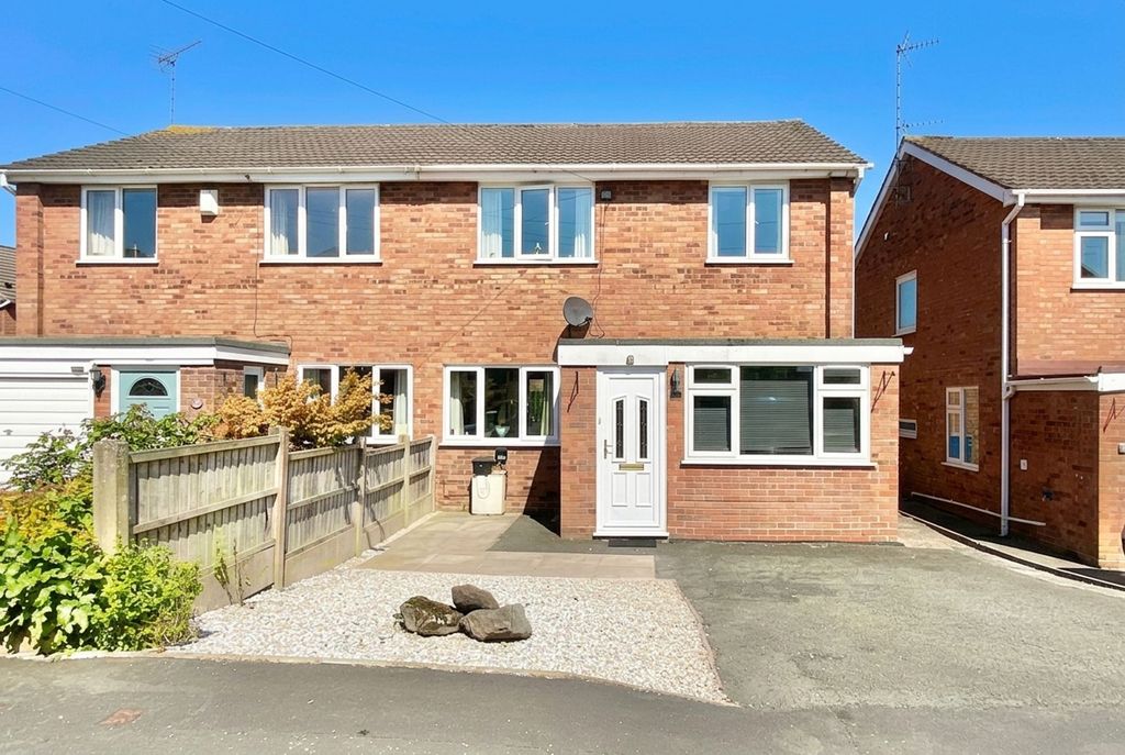 Property photo 1 of 25