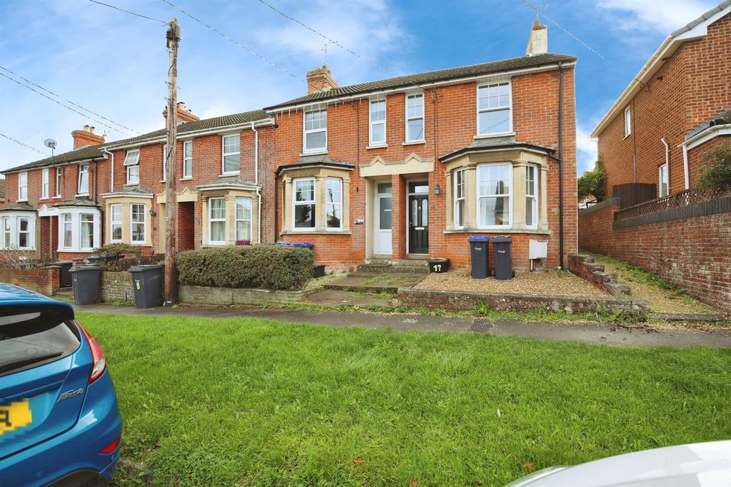 Property photo 1 of 14