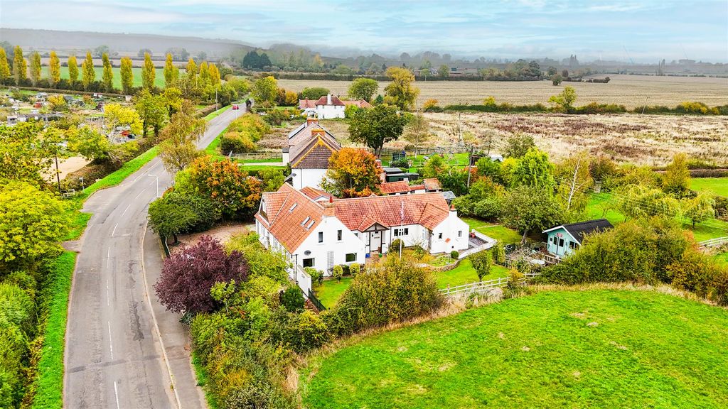 Property photo 1 of 35 11226.Jpg