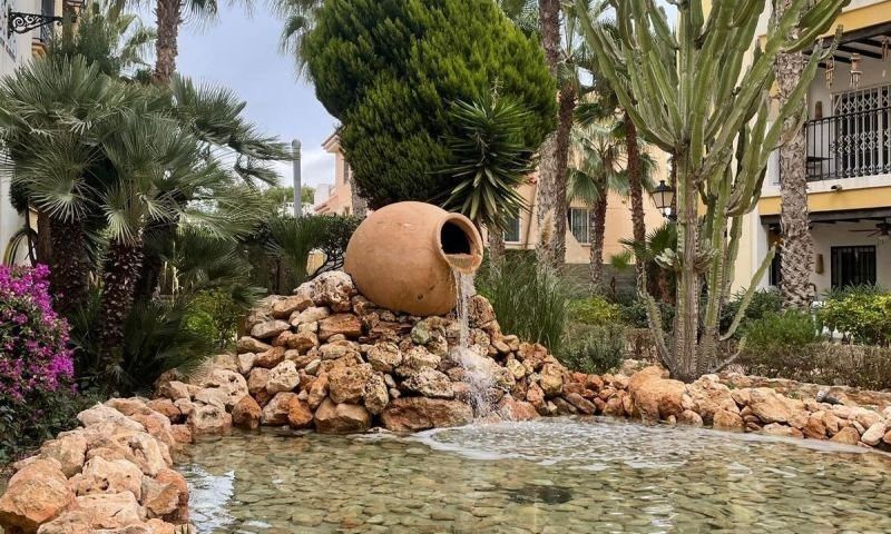 Property photo 2 of 26