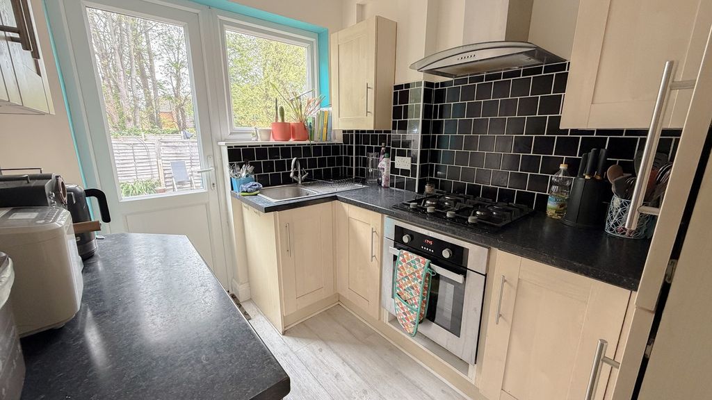 Property photo 3 of 25 Not Specified