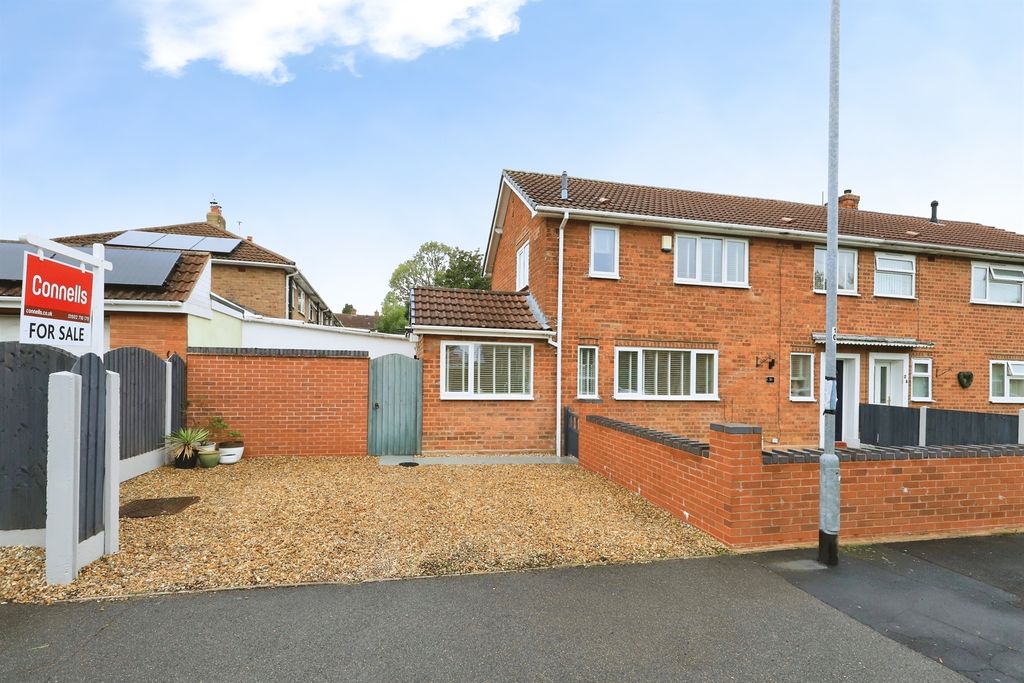 Property photo 1 of 19