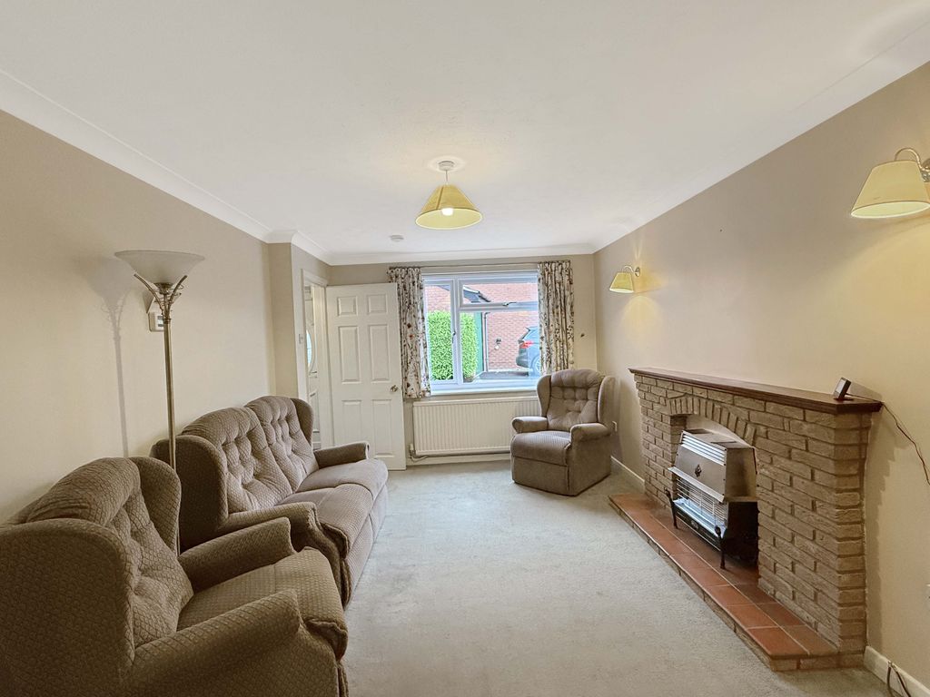 Property photo 2 of 17 3d021345c6Dee2779362Bf3A896c8133392F7c6F