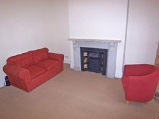 Property photo 2 of 5 Flat 2 Lounge.Png