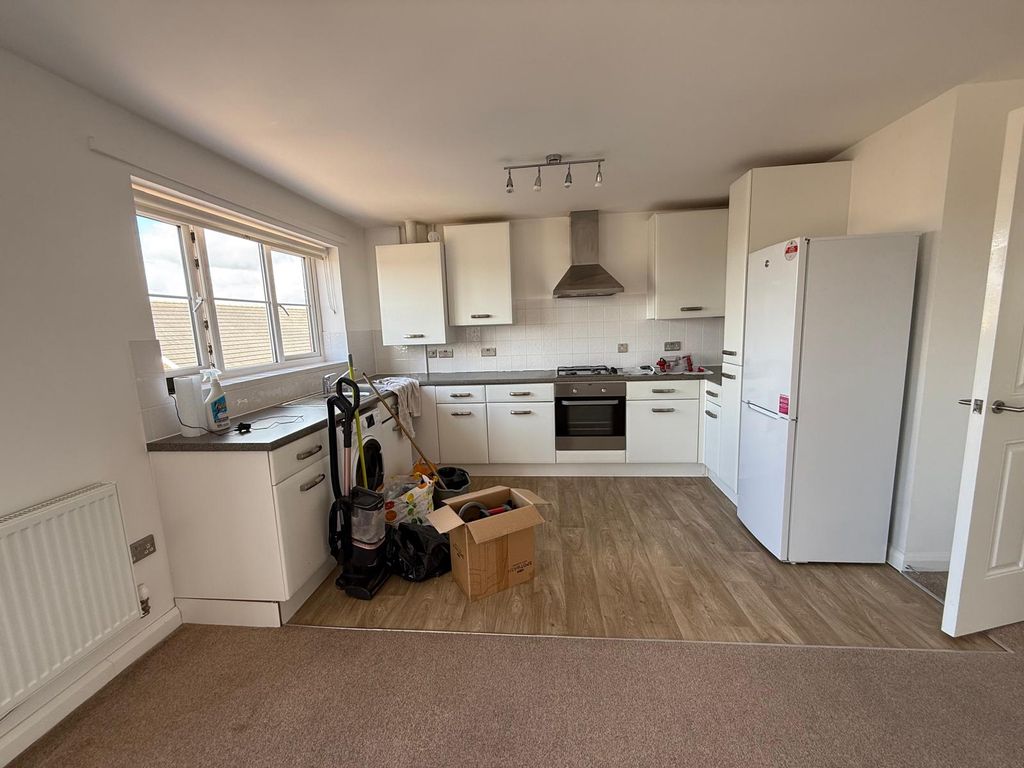 Property photo 3 of 4