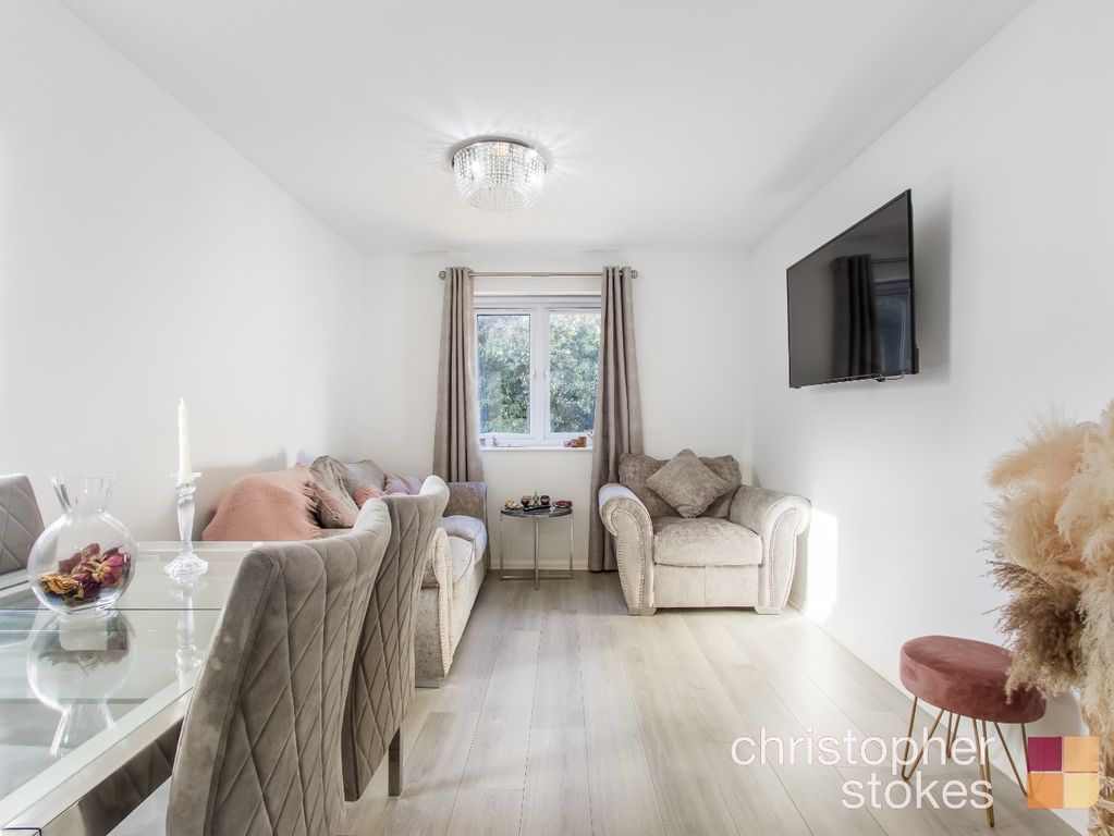 Property photo 3 of 12 4491934