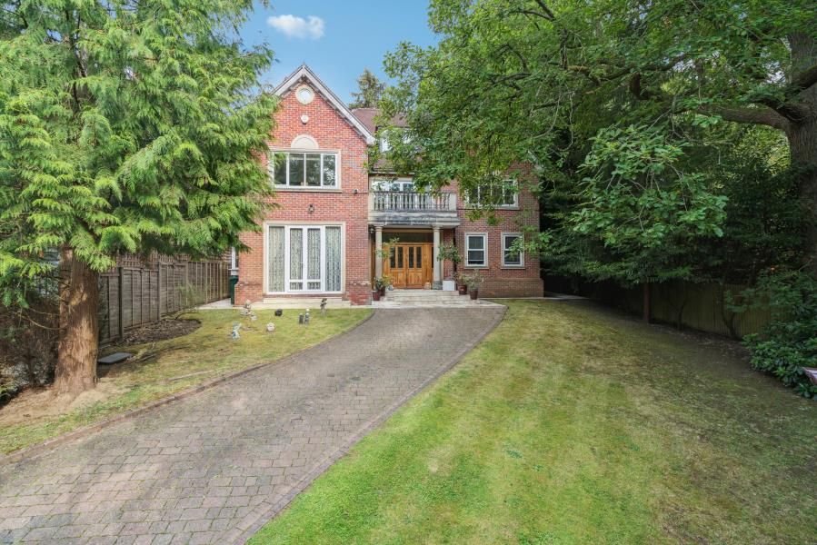 Property photo 1 of 20