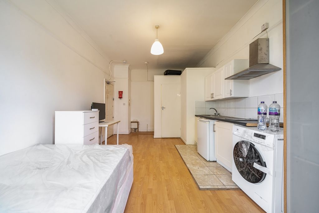 Property photo 3 of 7 1501228 (8)