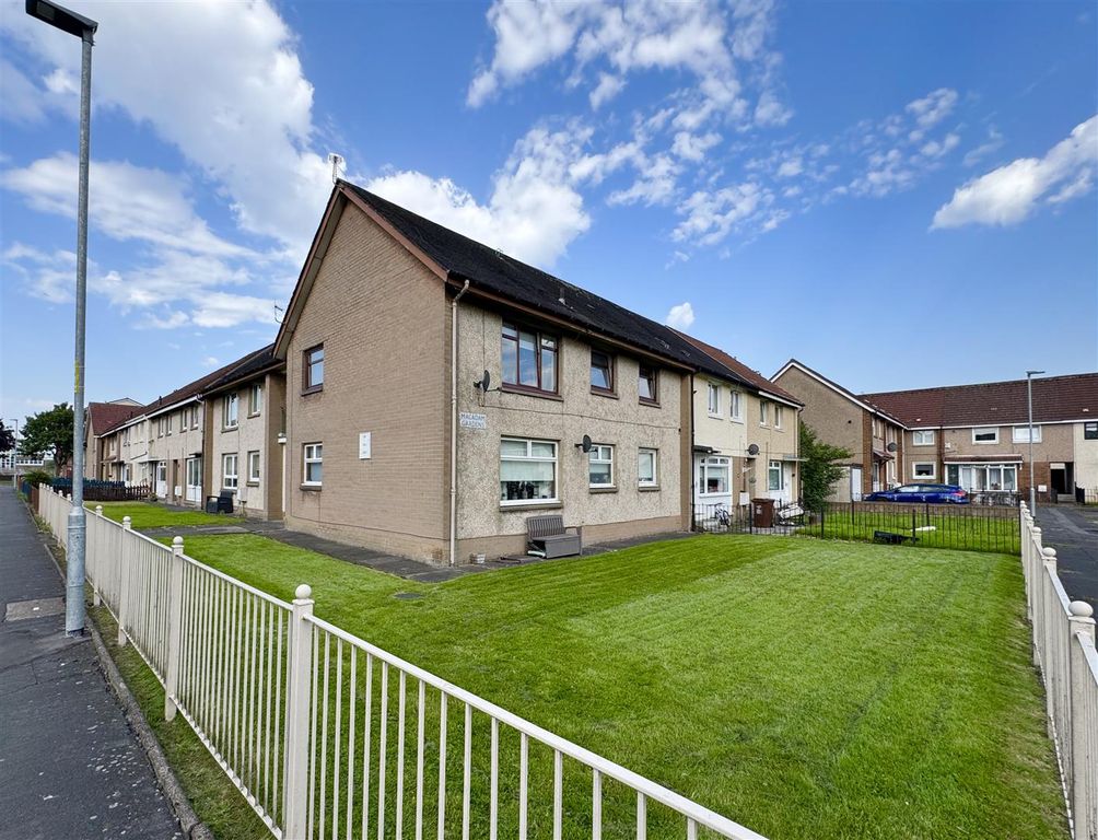 Property photo 1 of 10 External