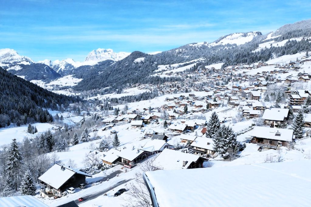 Property photo 3 of 14