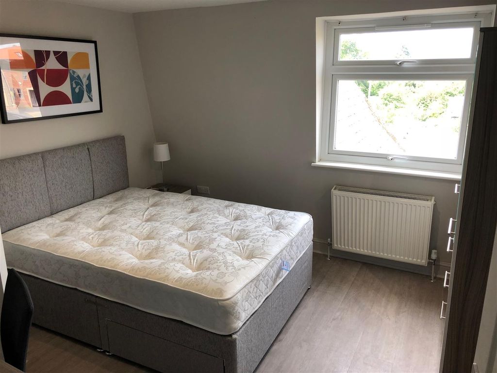 Property photo 1 of 5 Rm8 1.Jpg