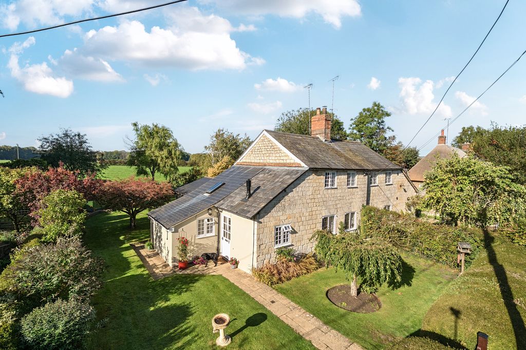 Property photo 1 of 19