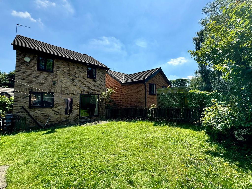 Property photo 2 of 19