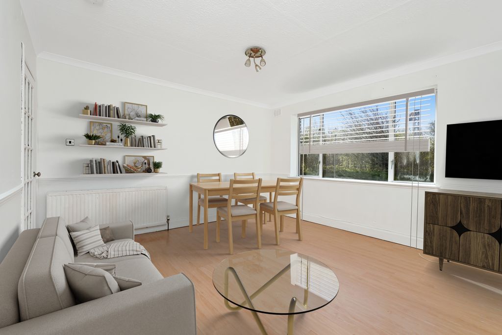 Property photo 2 of 14 Property Image 2