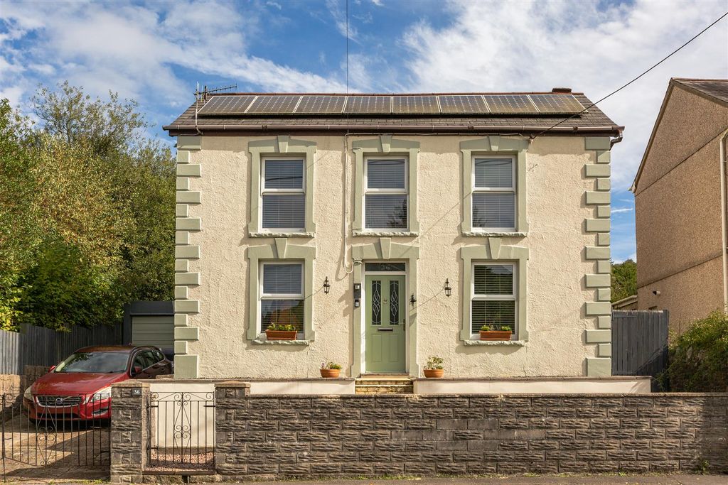 Property photo 2 of 50 Cz0A2147.Jpg