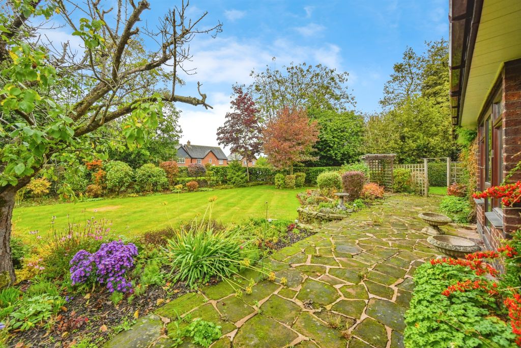 Property photo 3 of 17 Externally: