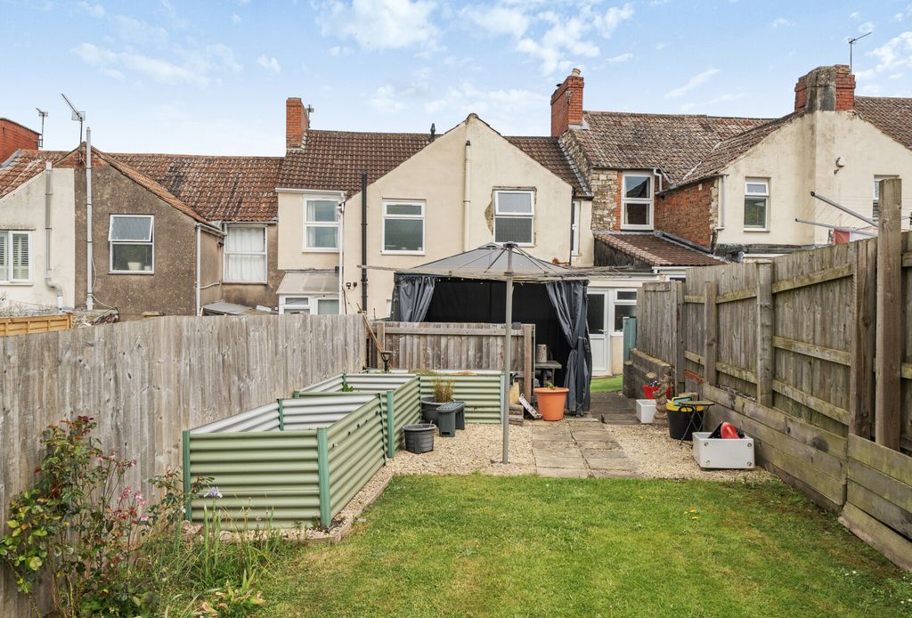 Property photo 1 of 15 6-681cc2E421266-1...