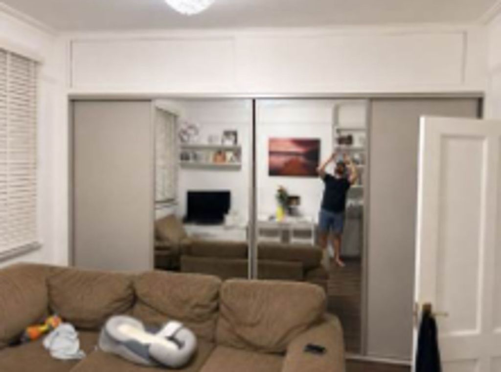 Property photo 1 of 11