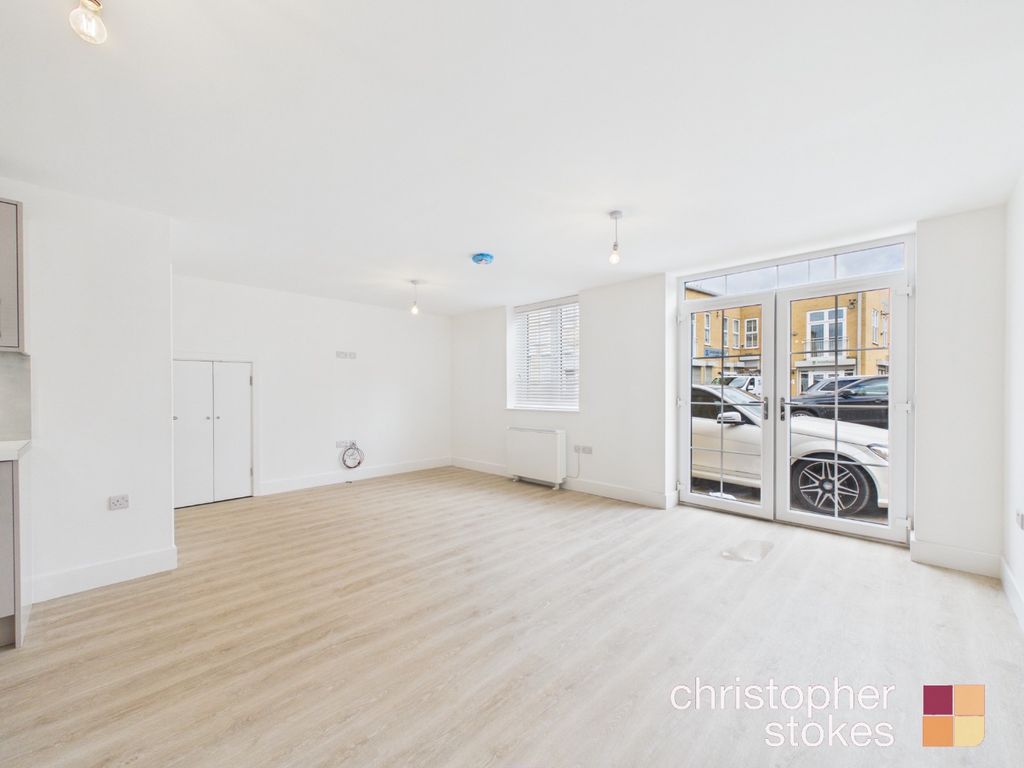 Property photo 3 of 8 5185723