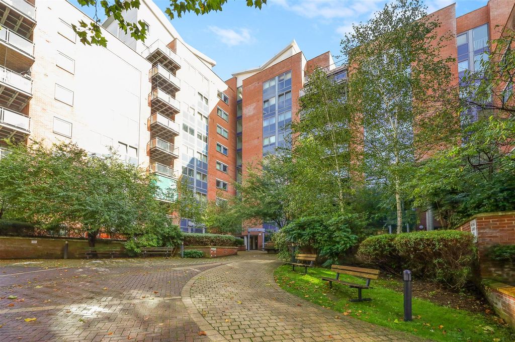 Property photo 1 of 15 Exterior