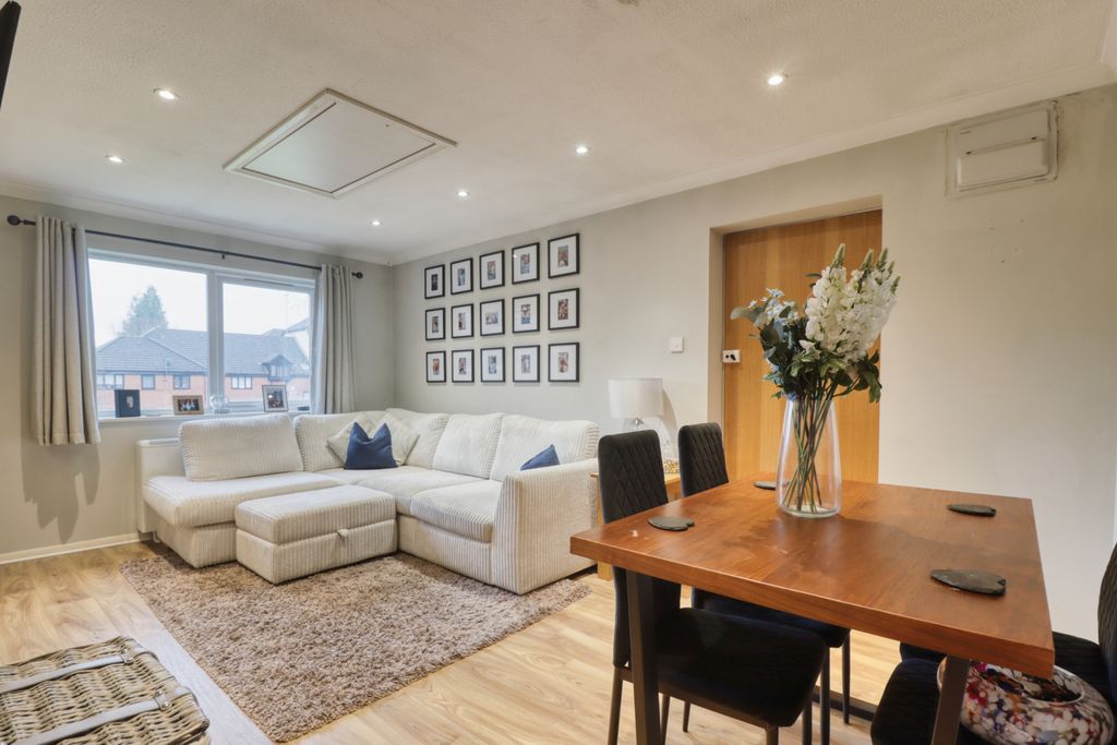 Property photo 2 of 10 Picture No. 05