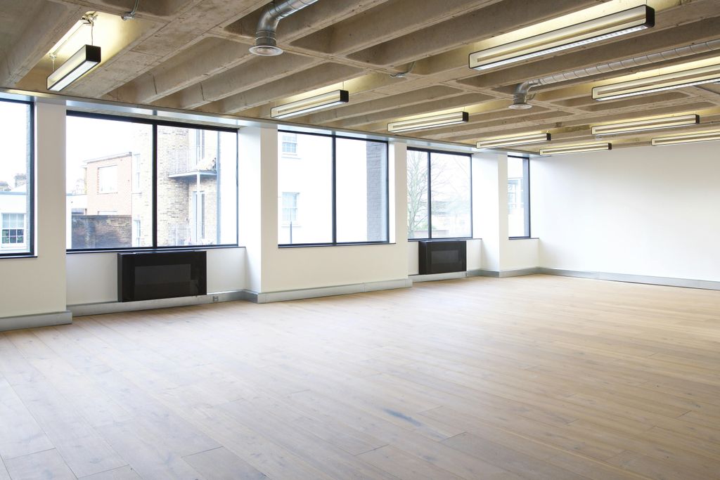 Property photo 2 of 13 3D3A6800.Jpg