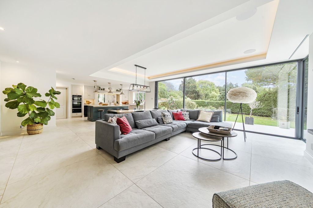 Property photo 2 of 43 1362008-24-68E64A...