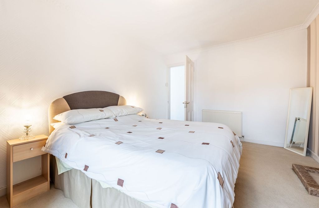 Additional image 15 of 3 bed flat for saleHopetoun Road, South Queensferry EH30