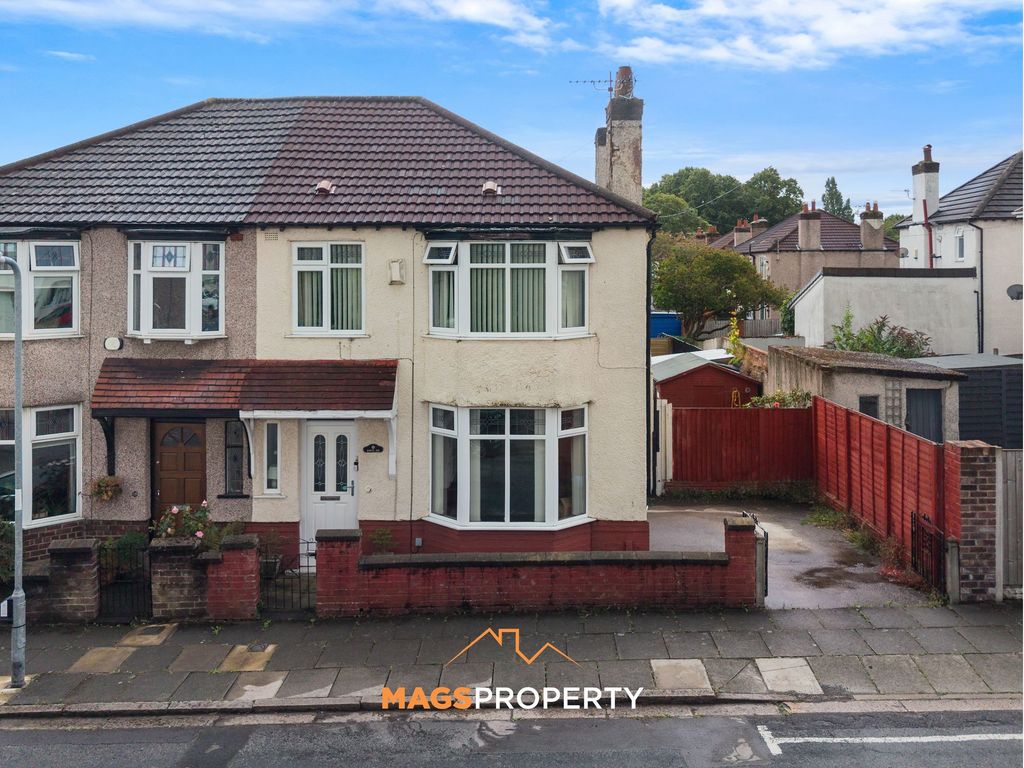 Property photo 1 of 32
